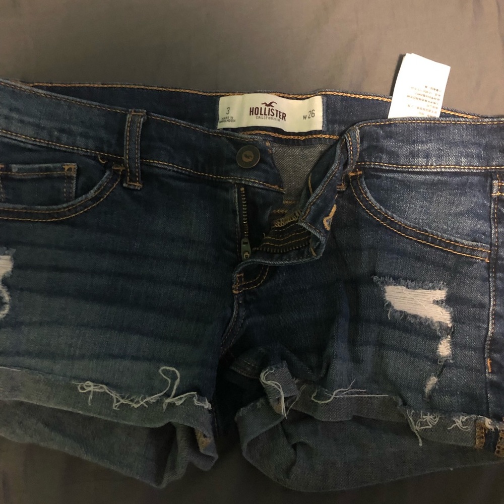 Hollister Jean shorts size 3